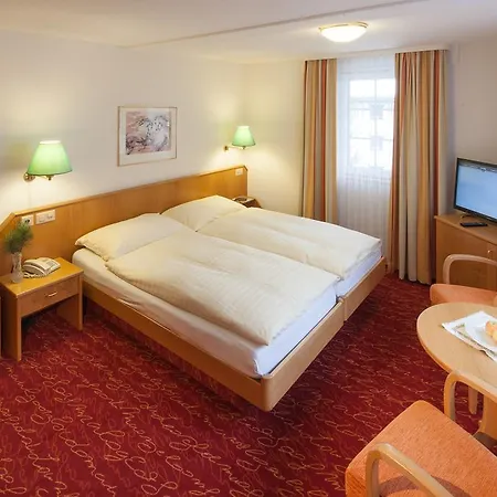 酒店 凯米内酒店 3*