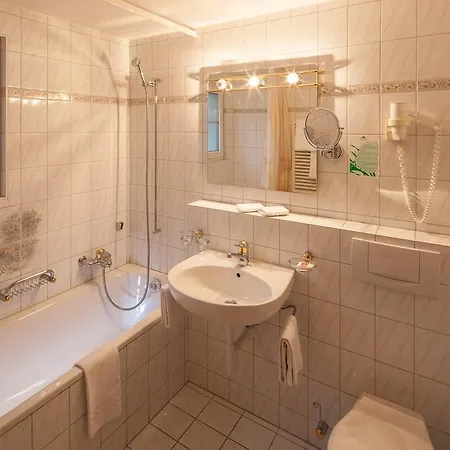 凯米内酒店 酒店 3*